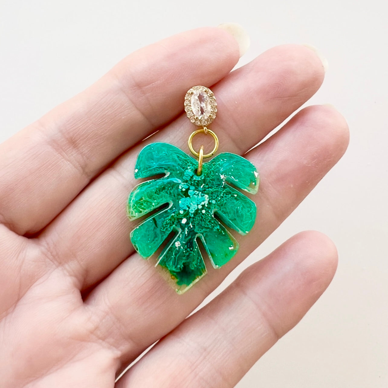 Monstera~Resin